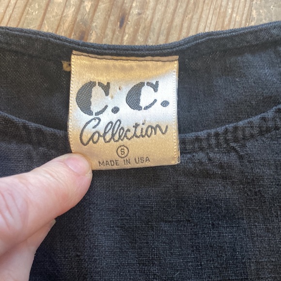C.C. Collection Black Linen Tunic. Size S. No flaws. - Picture 2 of 4